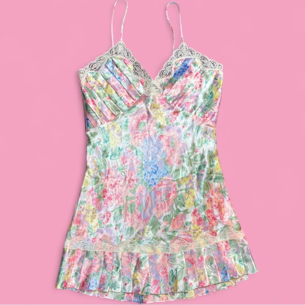 Vintage 80s/90s Victoria’s Secret Colorful Satin Lace Lined Pleated Slip Dress